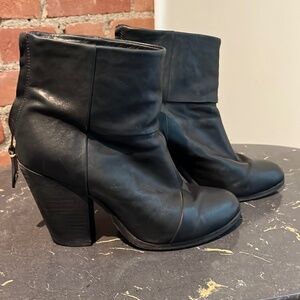 Rag & Bone Neebury Black Leather Bootie size 38 /US 8
